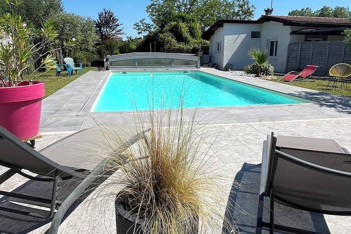 Ferienhaus für 8 Personen, mit Terrasse und Garten - 1