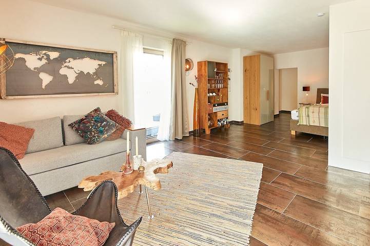 Ferienwohnung für 2 Personen, mit Balkon und Garten - 1