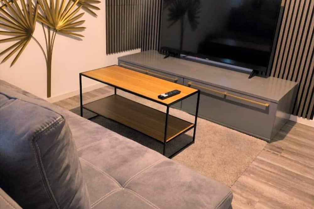 Ganze Wohnung, Top-Lage! Modernes 2-Zimmer-Apartment in Aschaffenburg, Mainviereck