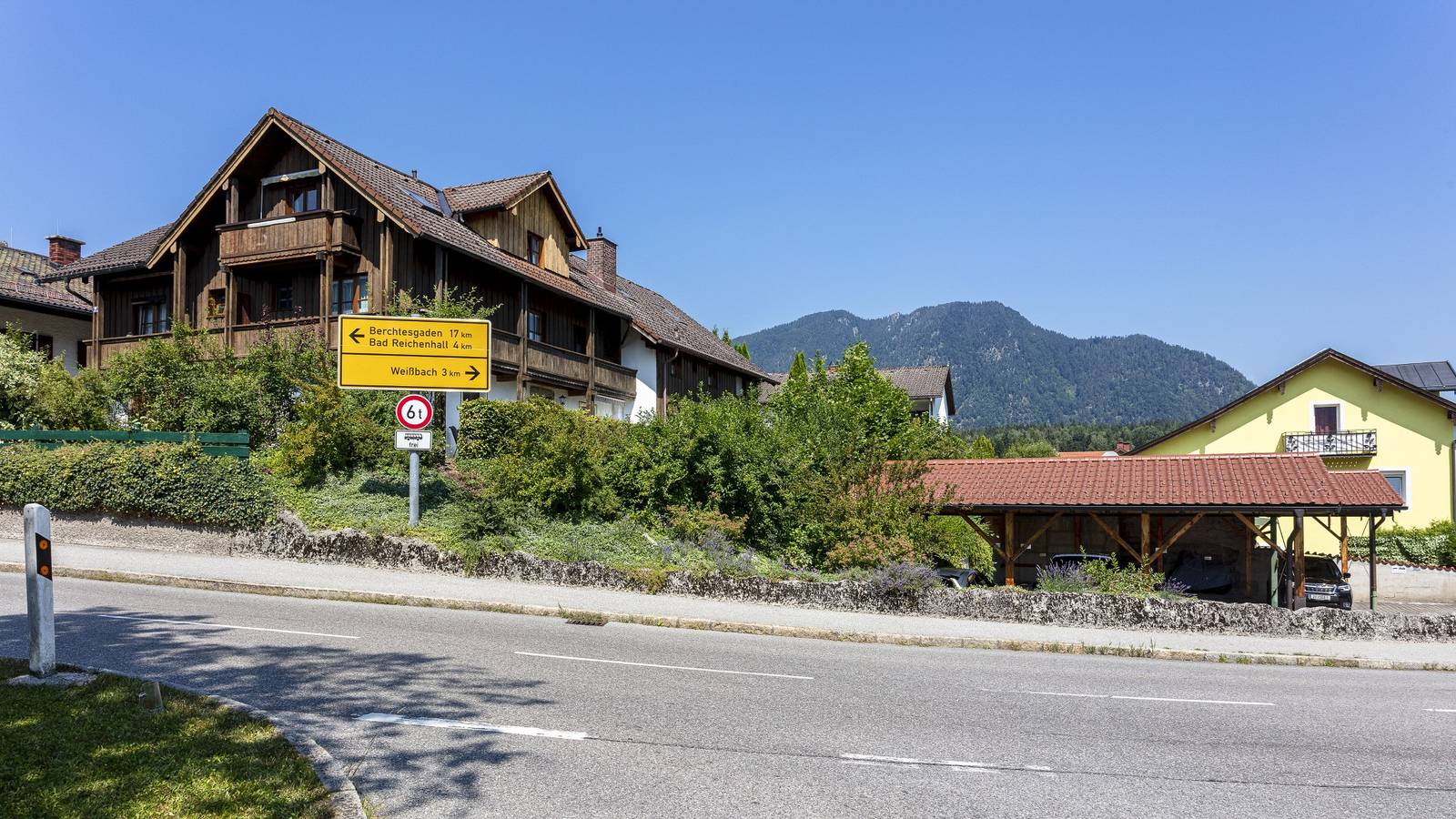 Ganze Ferienwohnung, Ferienwohnung Romana mit 3 Schlafzimmern im Ferienhaus Bayerisch Gmain - Ferienwohnung Romana mit 3 Schlafzimmern im Ferienhaus Bayerisch Gmain in Bayerisch Gmain, Bayerische Alpen