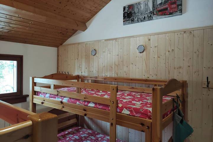 Chalet pour 12 personnes, avec jardin et balcon à Les Rousses - 3