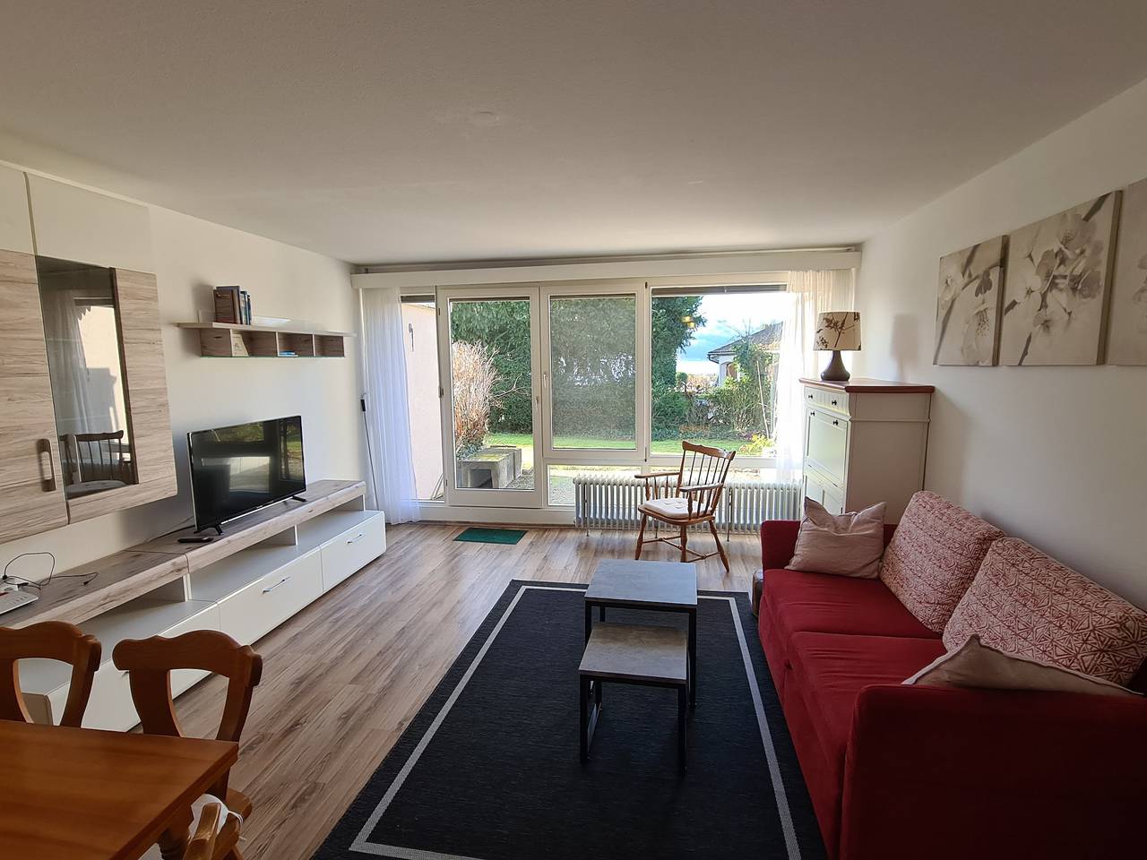 Ganze Ferienwohnung, Ferienappartment Andrea Peter - 2- Zimmer-Ferienappartment, Erdgeschoss, 50m² in Reichenau, Untersee