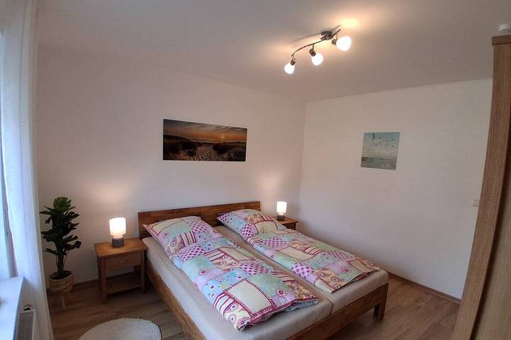 Ferienhaus für 4 Personen, mit Garten und Terrasse in Weener - 2