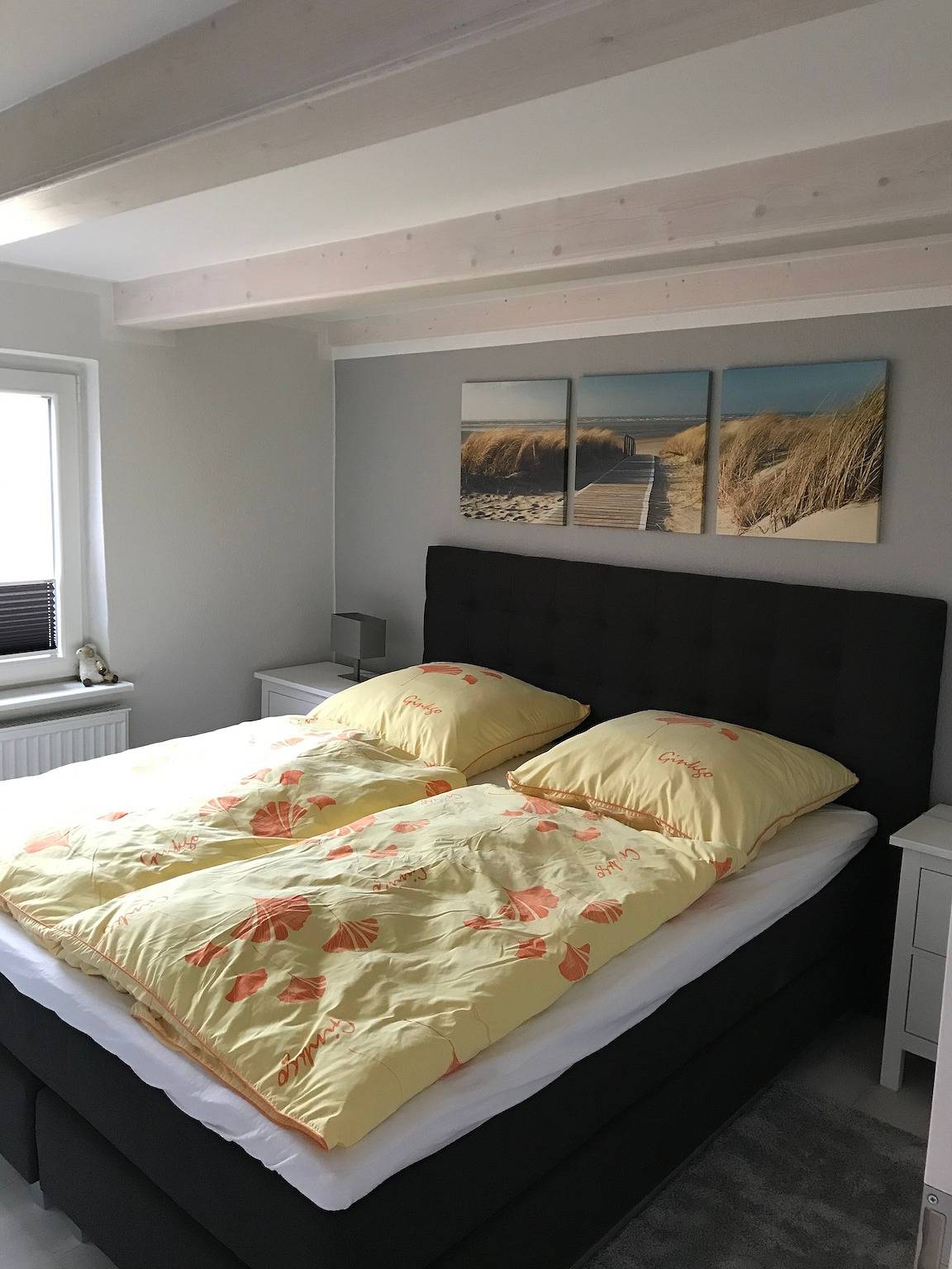 Ferienhaus 'Söte Hus', 3 Schlafzimmer, 2 Bäder, 100m vom Badestrand  in Nordstrand (Gemeinde), Nordstrand