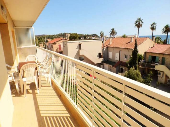 Gîte pour 6 personnes, avec terrasse, animaux acceptés dans Plage des Sablettes - 3