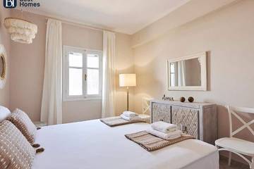 Villa for 8 People in Milos, Cyclades, Photo 4