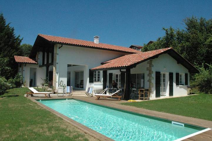 Ferienhaus für 8 Personen, mit Whirlpool und Garten - 1