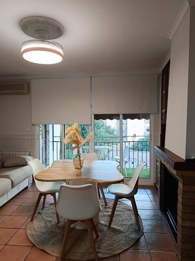 Apartamento de vacaciones para 4 personas, con vistas y terraza - 1