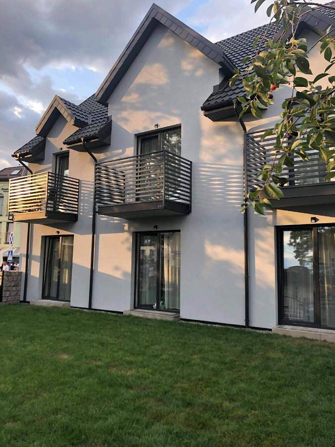 Apartament wakacyjny dla 2 osób, z balkon i widok w Mrzeżyno