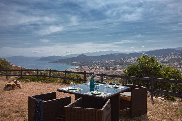 Ferienwohnung für 4 Personen, mit Garten und Terrasse, kinderfreundlich in L'Île-Rousse - 2