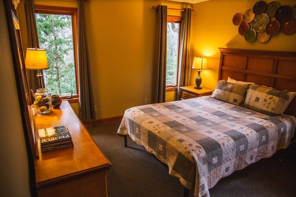 Fireside Lodge | Hocking Hills in Hocking Hills