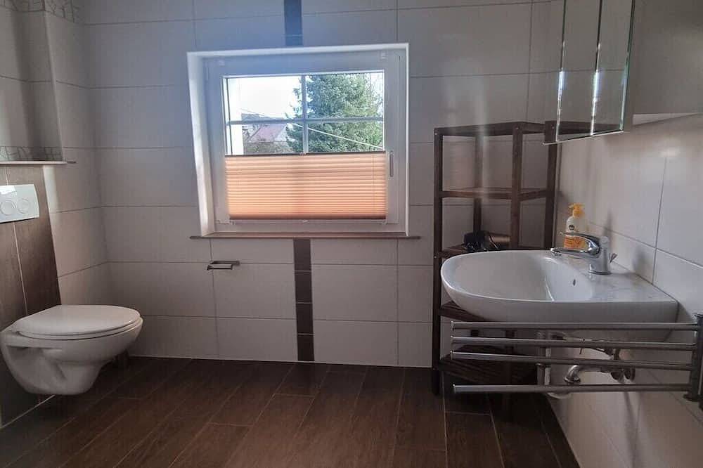 Ferienhaus in Windeck mit Schwimmbecken in Windeck, Windecker-Ländchen