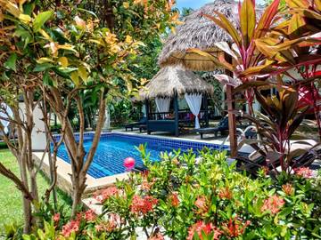 Chambre d’hôte pour 2 personnes, avec jardin ainsi que piscine et vue à Lamai Beach