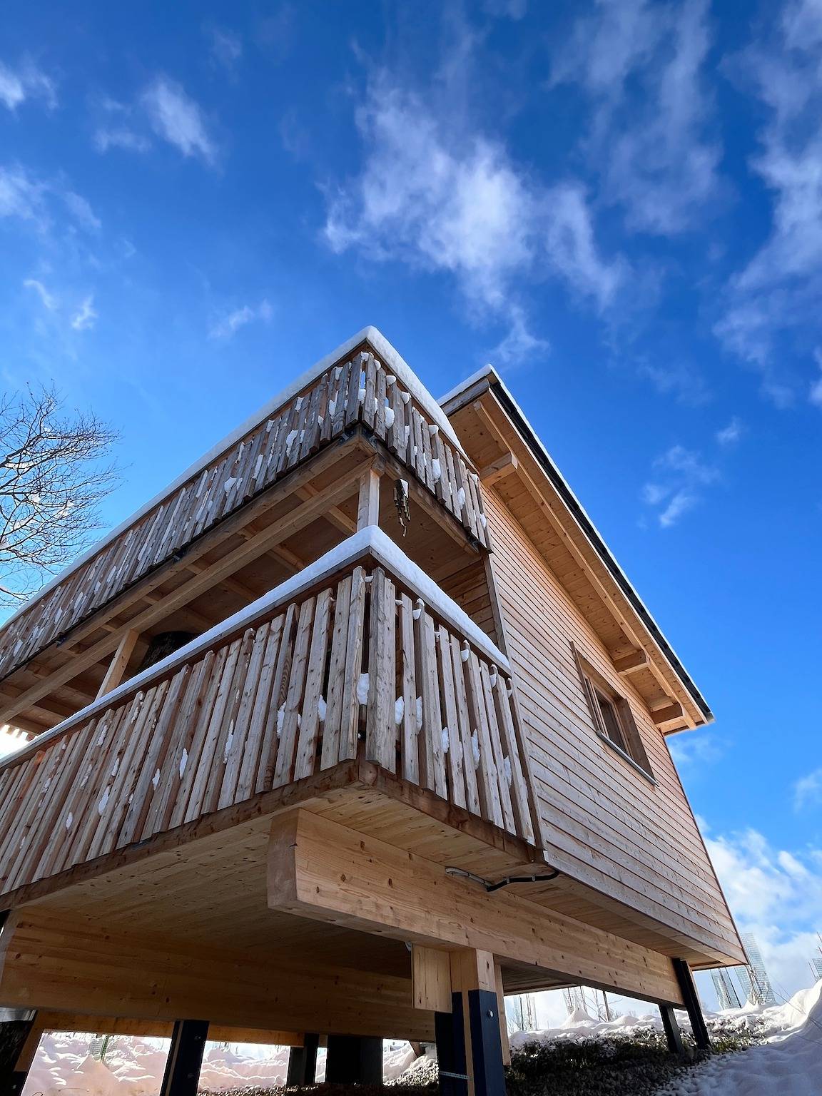 Wald ist Zukunft [Baumhaus Eule] in Bernbeuren, Romantische Straße
