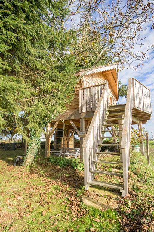 Les Jardins de Coët-Kra - La Cabane Perchée in Plaudren, Région de Vannes