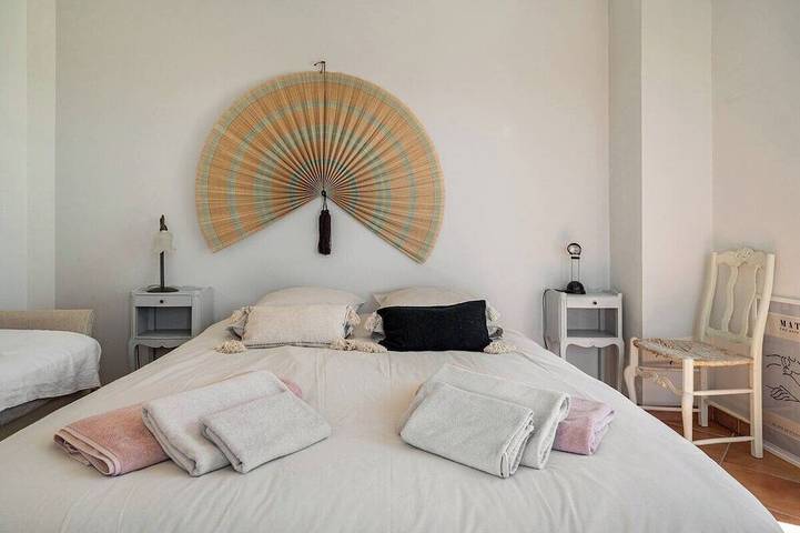 Location de vacances pour 6 personnes, avec balcon et jardin, animaux acceptés à Claviers - 4