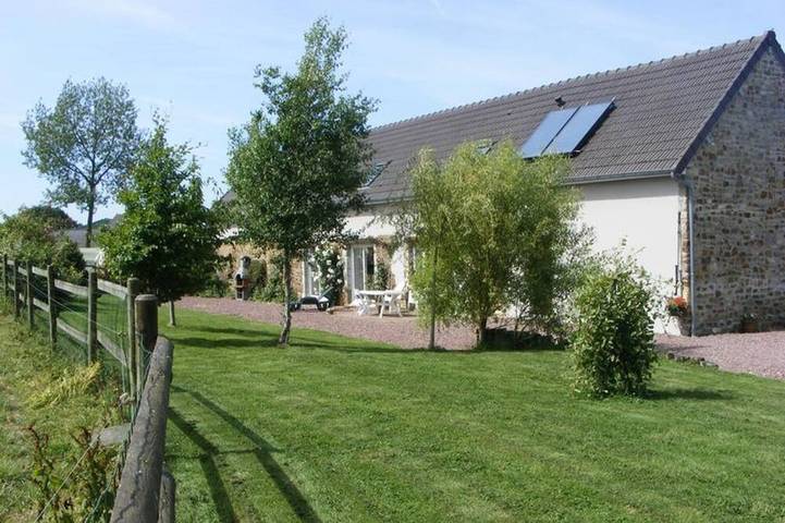 Gîte pour 6 personnes, avec jardin, animaux acceptés