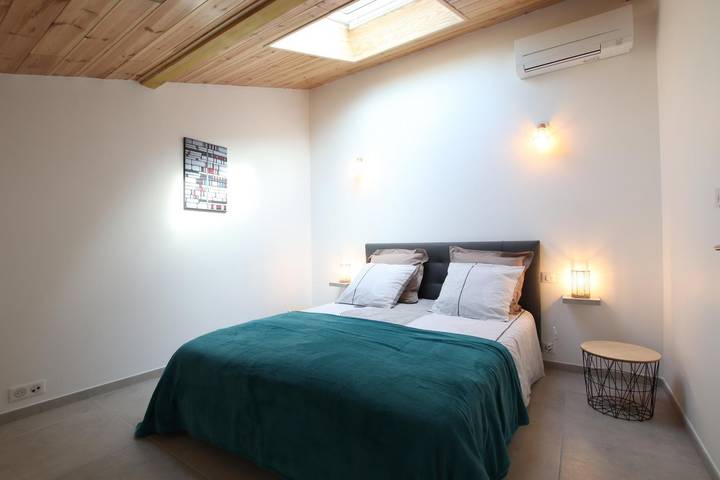 Gîte pour 4 personnes, avec terrasse à Souraïde - 3