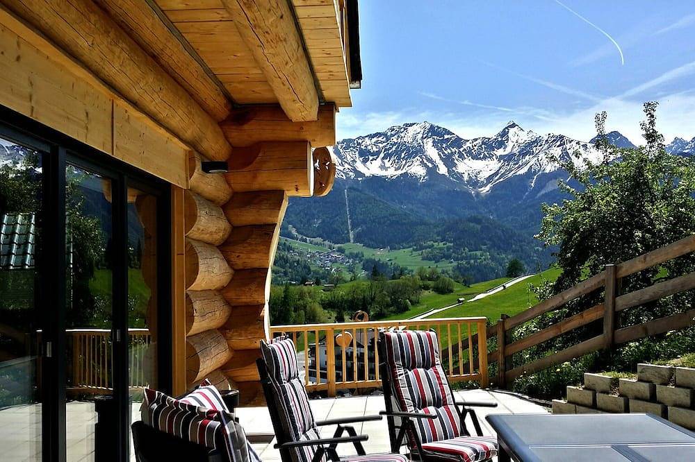 Gemütliches Chalet mit Panoramablick, Sonnenterrasse und Gratis Sommer Bergbahn in Ladis, Serfaus-Fiss-Ladis