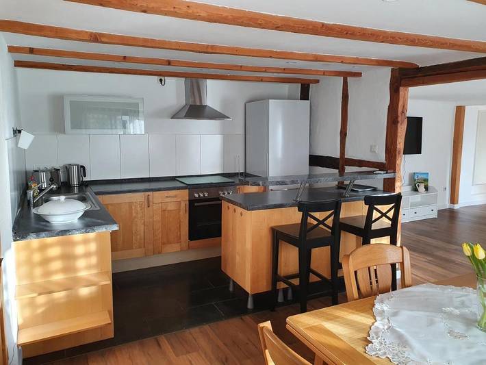 Gîte pour 6 personnes, avec piscine et jardin à Wiehl - 4