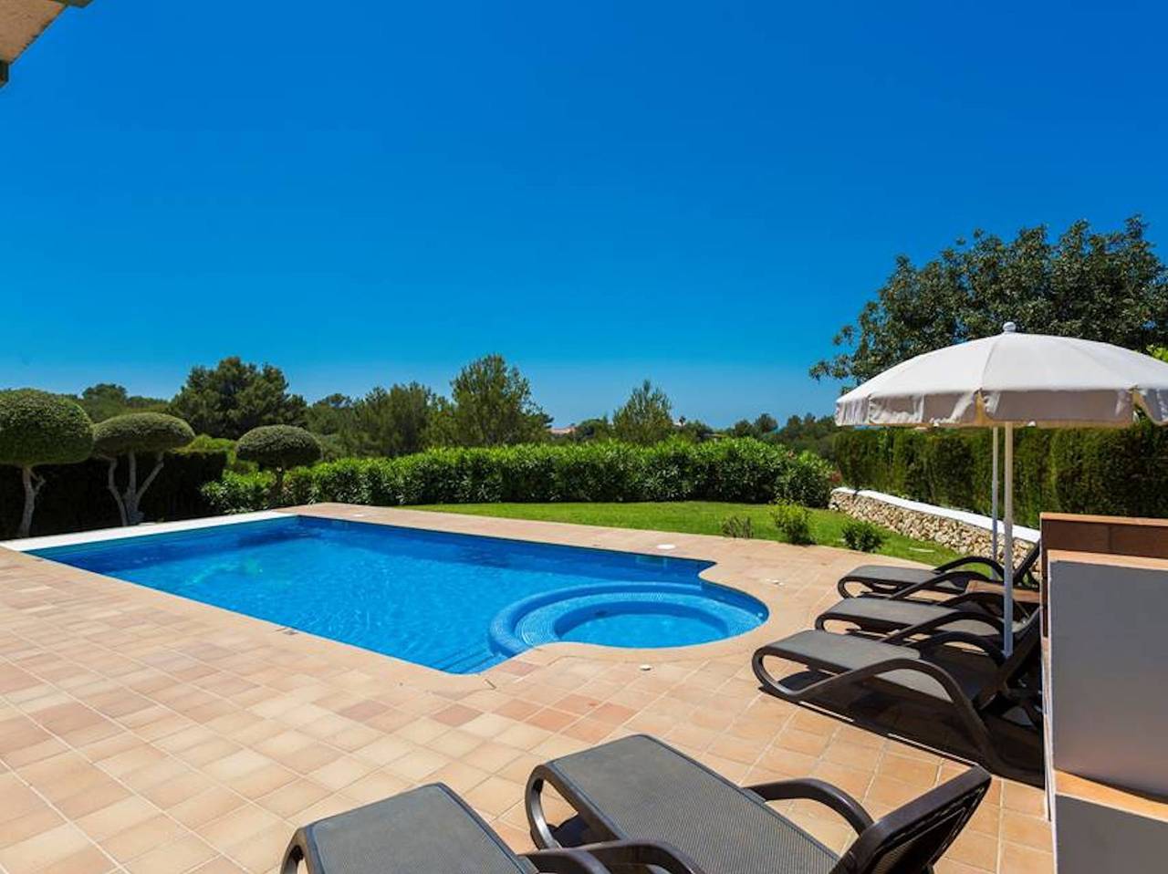 Villa Finesse 1 - Lovely 3 bedroom villa - Great pool area - Perfect for families in Sant Jaume, Município de Alaior