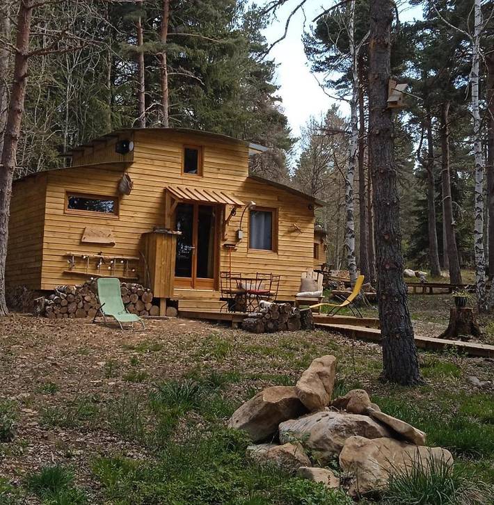 Gîte pour 4 personnes, avec vue et jardin, animaux acceptés à Champclause - 2