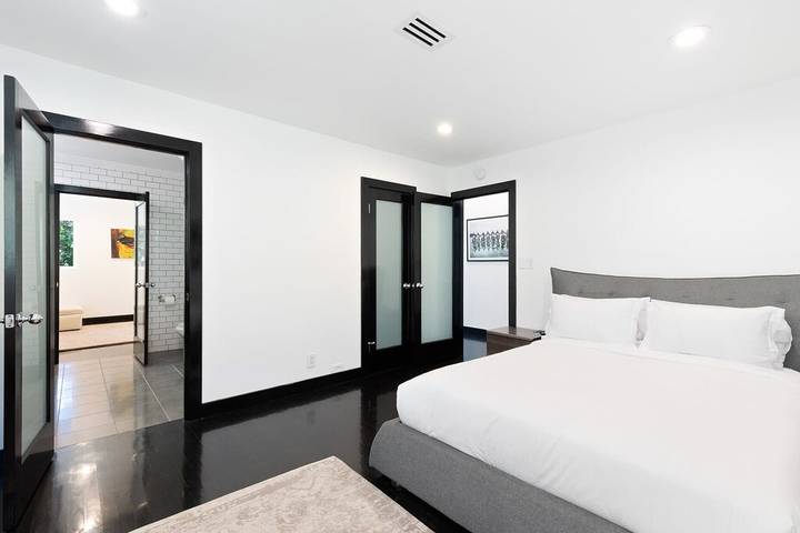 Villa pour 10 personnes, avec jardin et piscine ainsi que jacuzzi et balcon à Los Angeles - 2