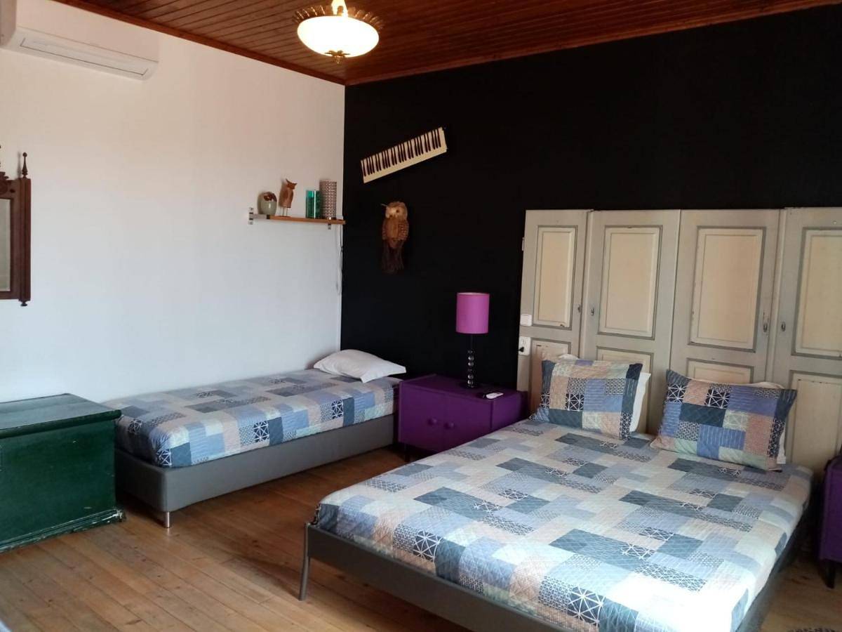 Quadruple Room with Private Bathroom in Ferreira do Alentejo e Canhestros, Distrito de Beja