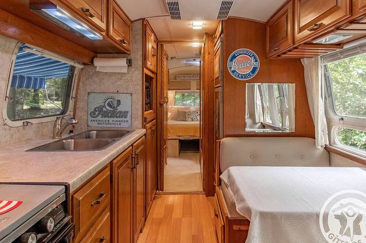 Gîte pour 2 personnes, avec terrasse et piscine à La Ménitré - 3