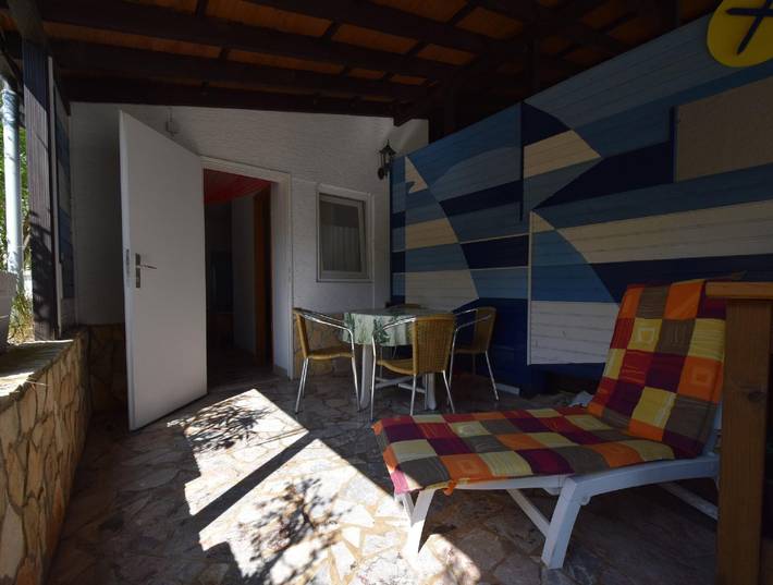 Ganze Ferienwohnung, Ferienwohnung "Skender" mit eigener Terrasse in Vantacici, Krk