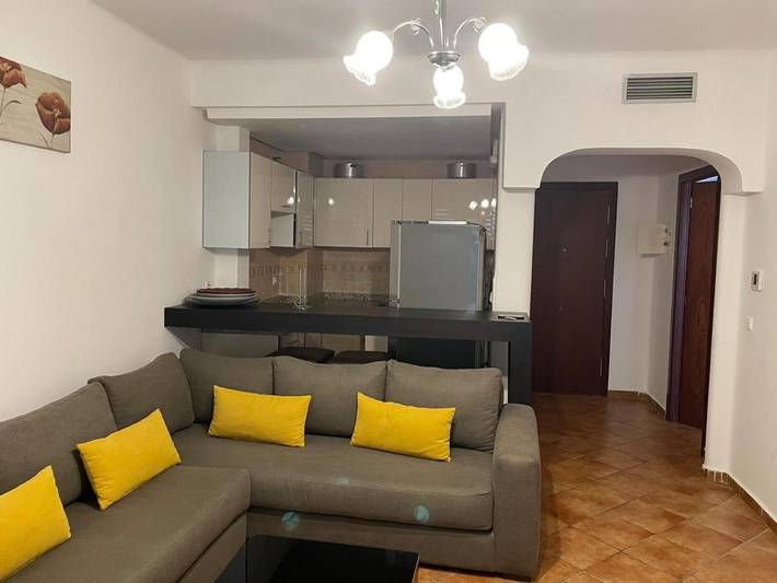 Appartement de vacances pour 2 personnes, avec balcon ainsi que piscine et vue