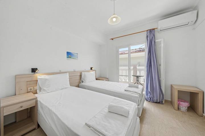 Bed & breakfast voor 2 personen, met Balkon op Corfu
