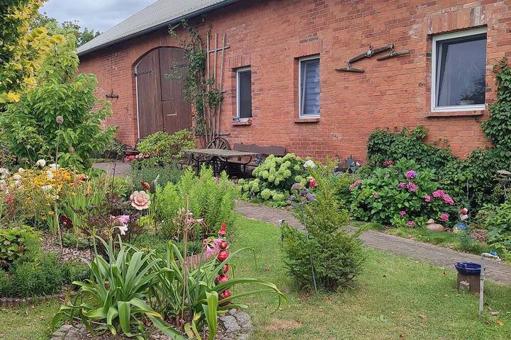 Ferienwohnung für 2 Personen, mit Garten und Terrasse, mit Haustier in Wokuhl-Dabelow