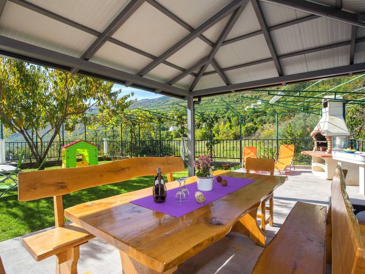 Ferienwohnung für 4 Personen, mit Terrasse und Garten in Moscenicka Draga - 2