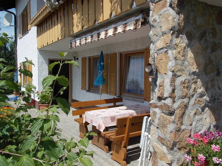 Ferienhaus für 4 Personen, mit Terrasse und Garten in Böbrach - 2