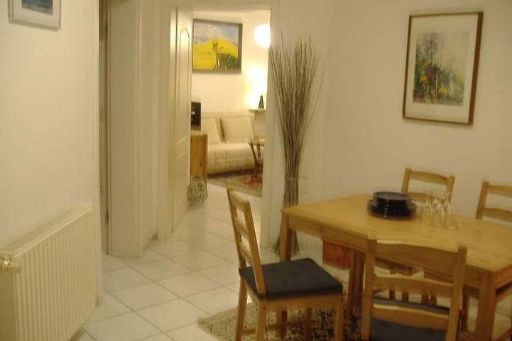 Ganze Wohnung, Hamburg 3 Zimmer 50 qm, 3 Betten, Unterkunft, Ferienwohnung auch Lastminute in Hamburg Farmsen-Berne, Hamburg