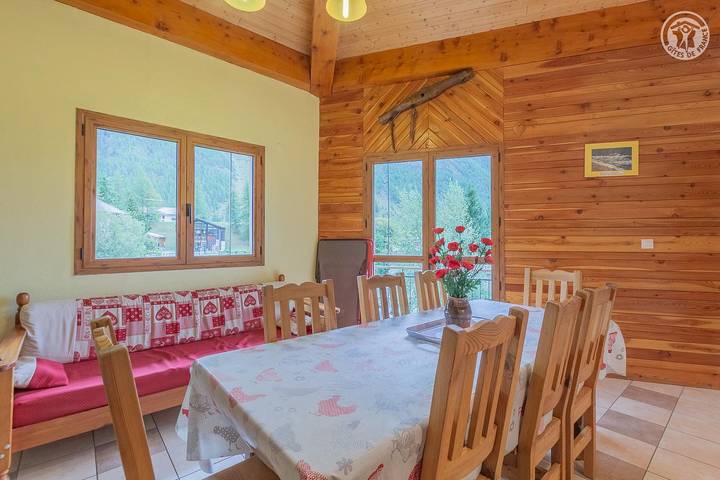 Gîte pour 8 personnes, avec jardin à Bessans - 3