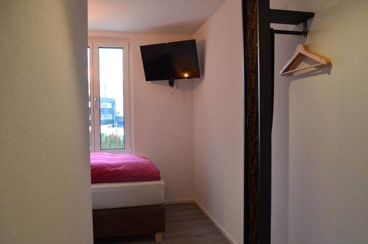 Hôtel pour 2 personnes, avec vue et terrasse à Thun - 2