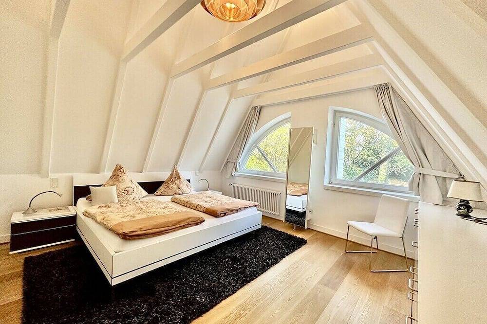 Familien Ferienhaus Villa Emg Emsdetten Münster bis 16 Person mit Pool in Emsdetten, Münsterland