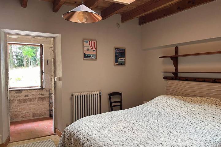 Gîte pour 11 personnes, avec jardin à Sainte-Sabine-Born - 2