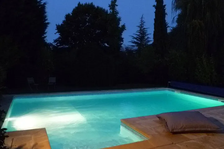 Villa für 10 Personen, mit Garten - 1
