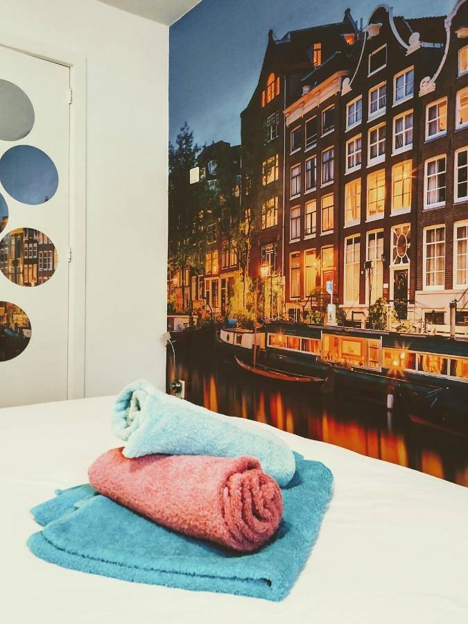 Geheel vakantieappartement, H 58 in Amsterdam West, Nederlandse kust