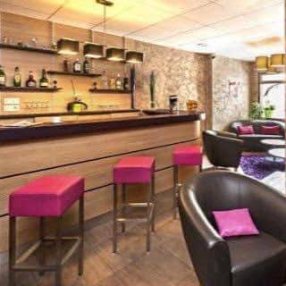 Logis Hotel Restaurant des Voyageurs in Le Malzieu-Ville, Région de Mende
