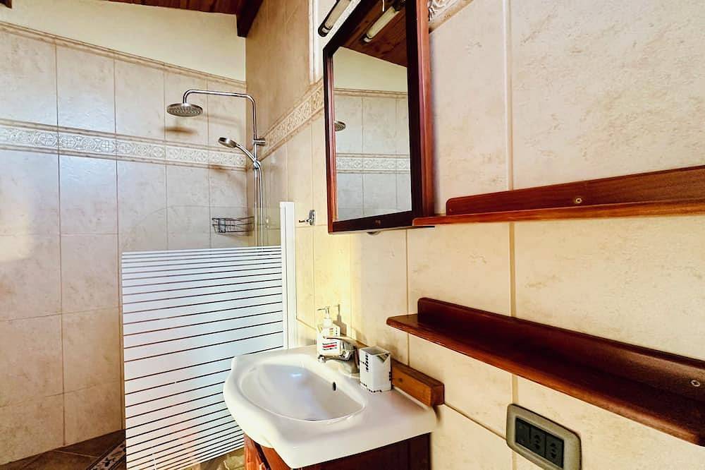 Apartamento entero, Refugio Acogedor con Vistas al Océano y Teide in La Vega (Canary Island), Icod de los Vinos