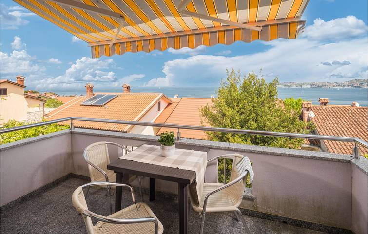 Ferienhaus für 10 Personen, mit Terrasse und Seeblick in Umag - 3