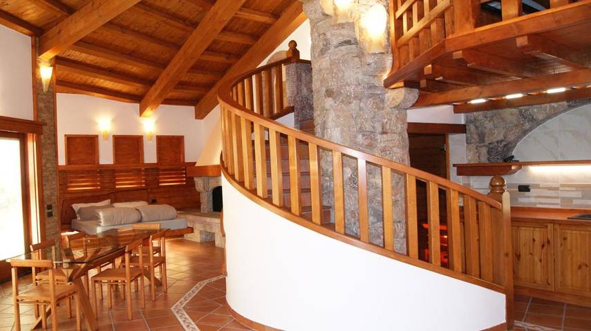 Location de vacances pour 4 personnes, avec piscine et jardin ainsi que sauna et vue, animaux acceptés à Bracca - 4