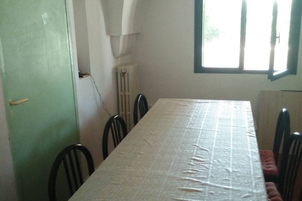 Ancienne maison de campagne parmi les oliviers du Salento à 20 'de la mer in Monteroni di Lecce, Province de Lecce