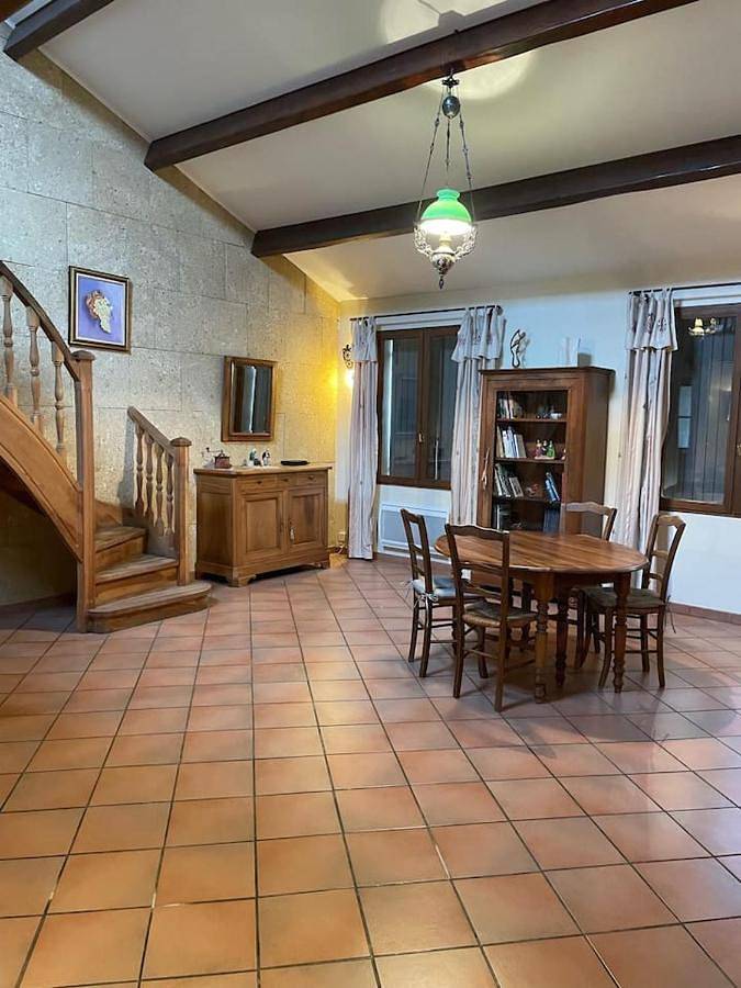 Gîte pour 6 personnes, avec terrasse à Port-Saint-Louis-du-Rhône - 2