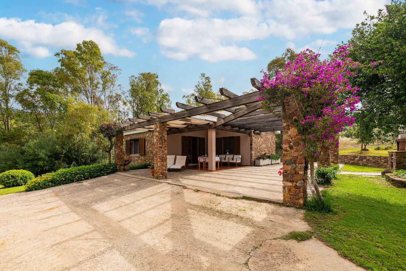 Casa de vacaciones 'Casa Suestellas' con jardín y Wi-Fi in Teulada (Italia), Provincia de Cagliari