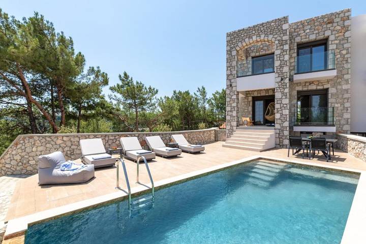 Ferienhaus für 7 Personen, mit Pool und Garten sowie Ausblick, kinderfreundlich in Koskinou - 2